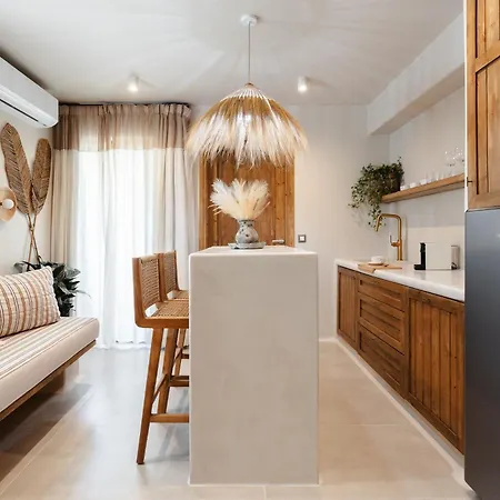 Chic Elysium Naxos City